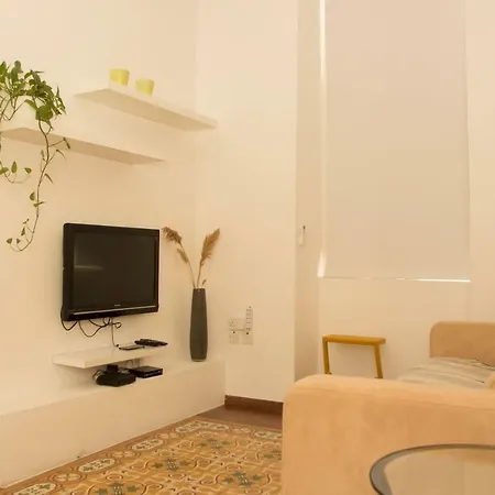 Boutique Style, Seaside, Well Equipped In The Heart Of Apartment *
