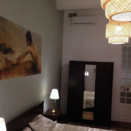 Boutique Style, Seaside, Well Equipped In The Heart Of Apartment